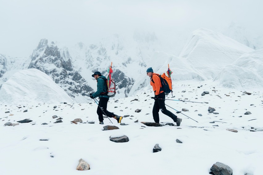 Himalaista Andrzej Bargiel w drodze po zdobycie dwóch ośmiotysięczników. Polak planuje zjazd na nartach bez butli z tlenem