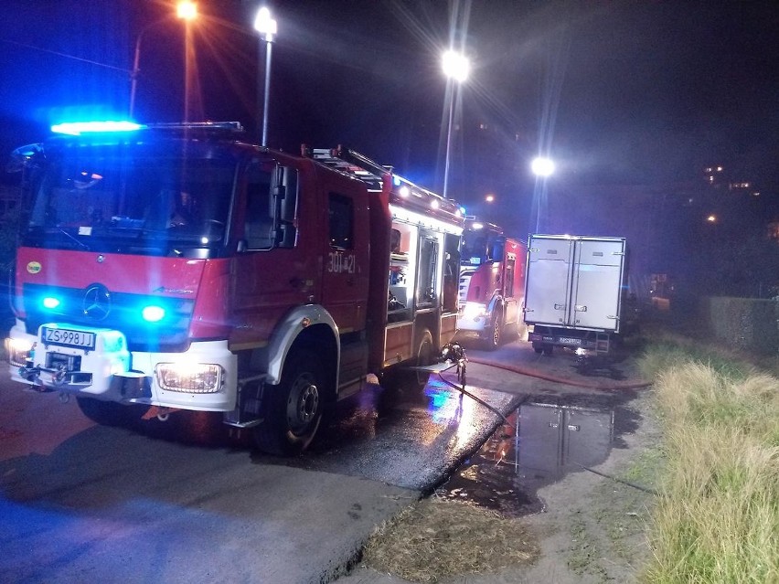 Pożar na działkach na ul. Chłapowskiego w Szczecinie