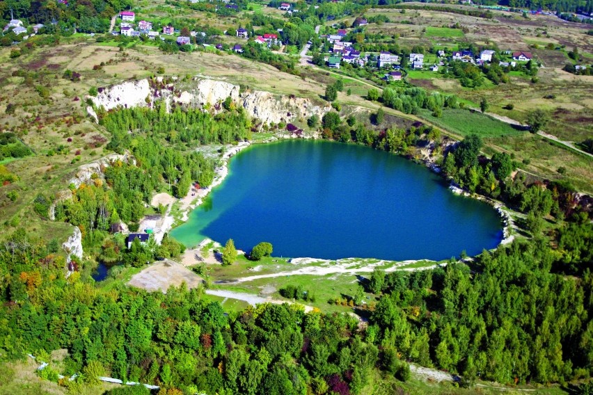 Trzebinia, Czyżówka (8,5 km) Podlesie (12 km) Płoki (22 km)...