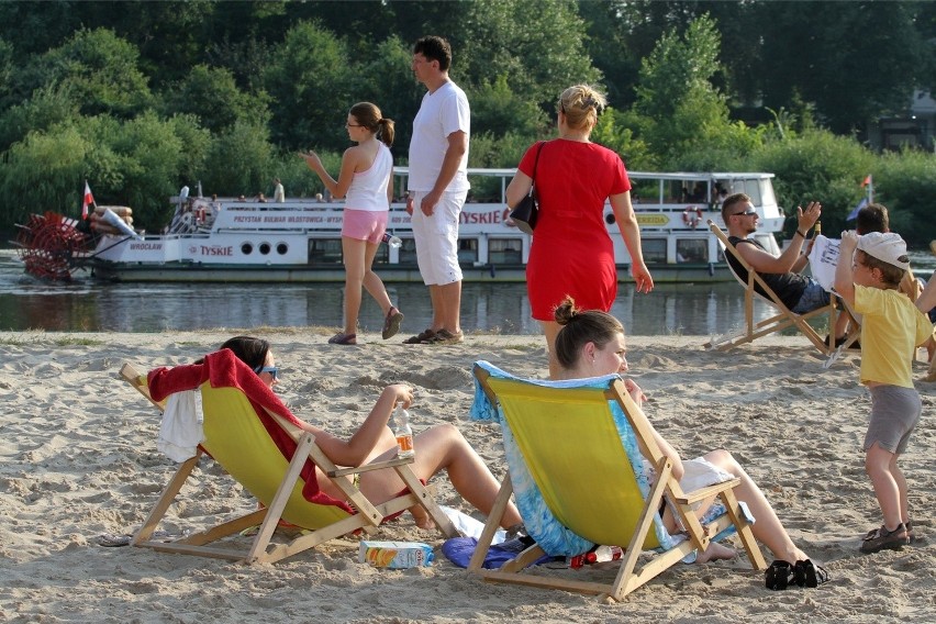 Nowa plaża nad Odrą w centrum Wrocławia. Zobacz, gdzie powstanie (MAPY)