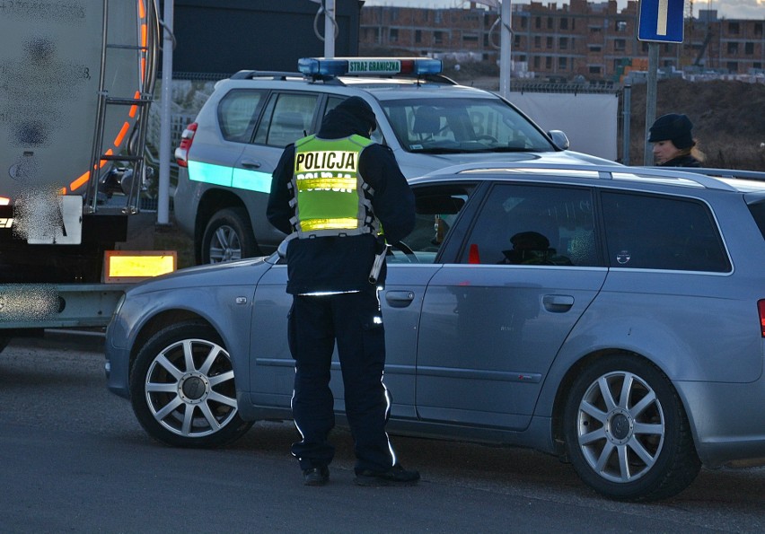 Ponad 480 kierowców zostało skontrolowanych podczas...