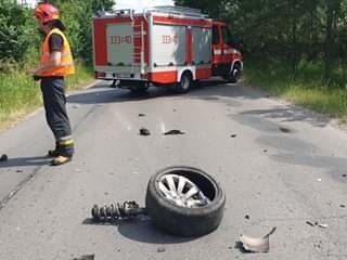 Wypadek koło Skaryszewa. Dwie osoby ranne w zderzeniu trzech samochodów w Magierowie. Jeden z kierowców był pijany