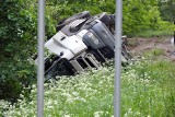 Samochód z popiołem wypadł z drogi na trasie Szubin - Łabiszyn [zobacz zdjęcia]