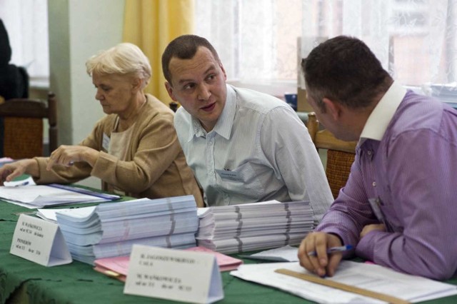 Przed nami majowe wybory prezydenta kraju. To też okazja do zarobku.