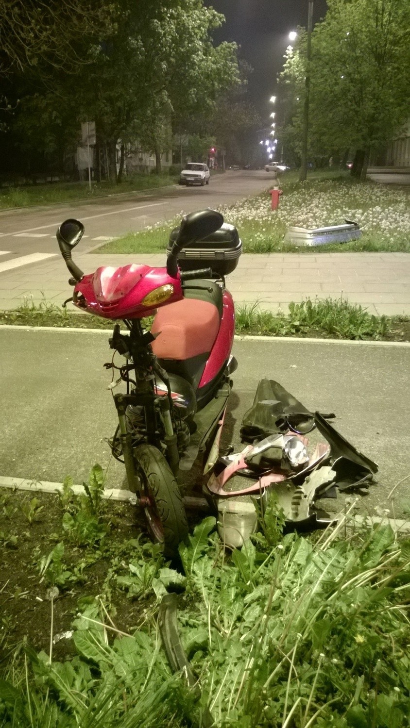 Wypadek na ul. Pomorskiej. Samochód zderzył się ze skuterem 