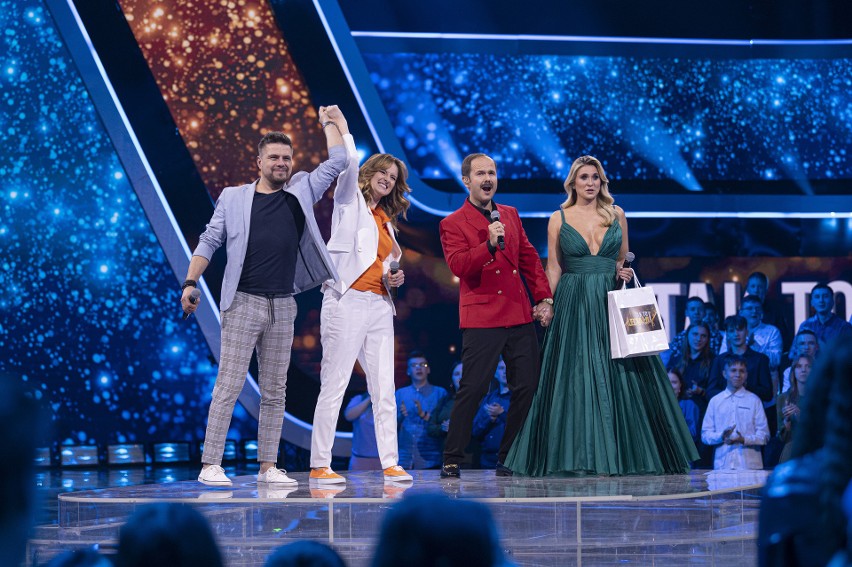 „Tak to leciało!”. Agata Dąbrowska zaśpiewała i wygrała! To trzeci taki przypadek w historii programu!