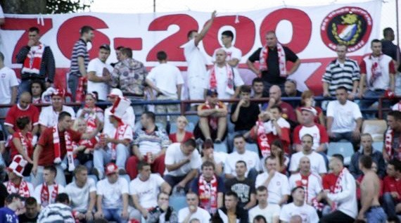 Kibice ze Słupska na meczu Polska - Kamerun