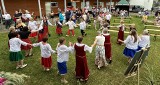 Piknikowali w Trzcinicy. Z produktem polskim i na ludową nutę. Sukces gospodyń z Kunowej [ZDJĘCIA, WIDEO]