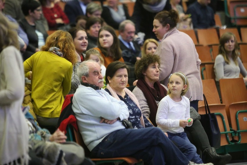 „Betlejem w Spodku”: kolędowało kilka tysięcy osób