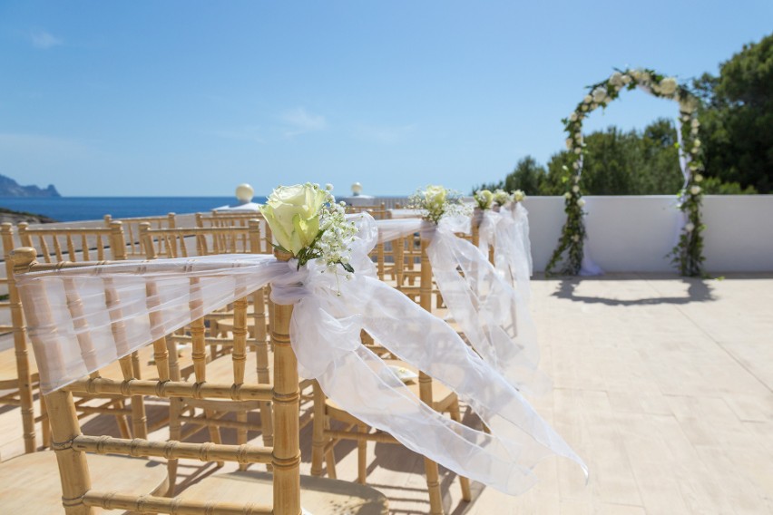 Imprezowa Ibiza to doskonałe miejsce na ślub i wesele –...