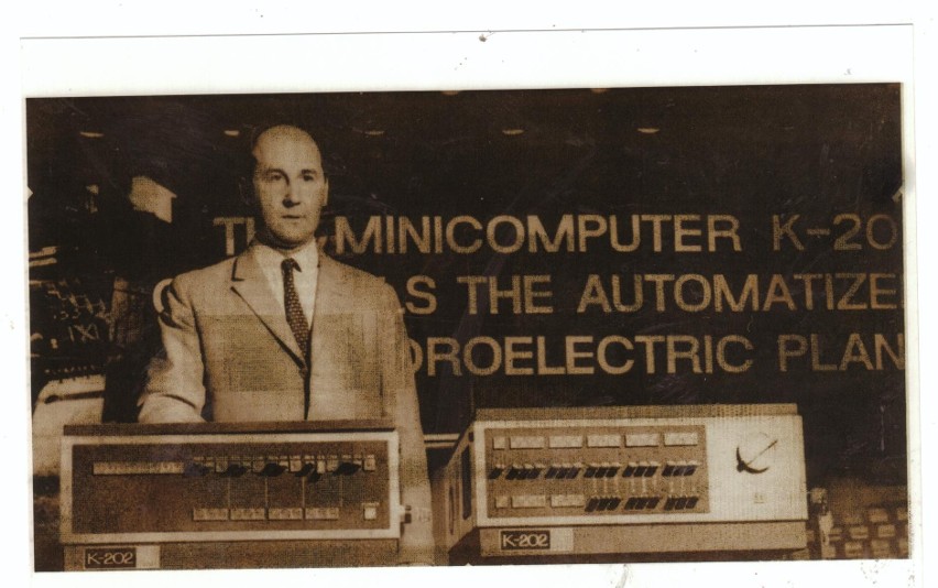 W czasie PRL-u przemysł komputerowy dopiero raczkował i to...