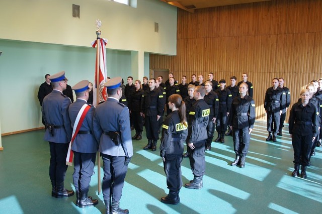 Ślubowanie nowych funkcjonariuszy łódzkiej policji