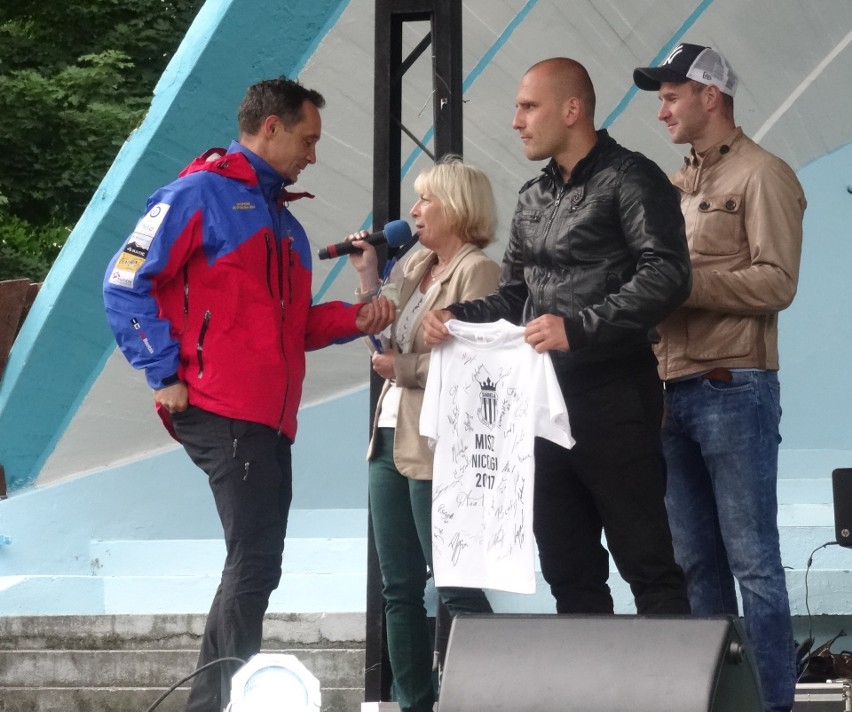 Nowy Sącz: Piłkarze Sandecji na festynie charytatywnym