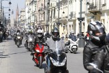 Otwarcie sezonu motocyklowego w Łodzi. Ścigacze, choppery, crossy i quady. Tysiące motocyklistów przejechało przez miasto [ZDJĘCIA]