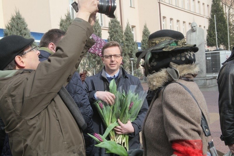 Manifa feministek w Pasażu Schillera [zdjęcia]