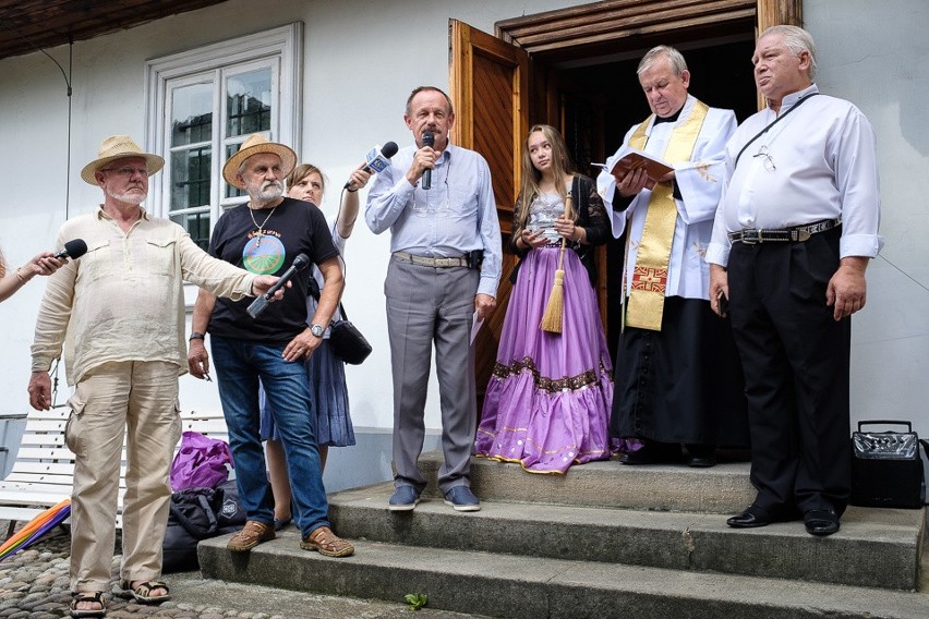 Tarnów. Wyruszył XIV Międzynarodowy Tabor Pamięci Romów [ZDJĘCIA]