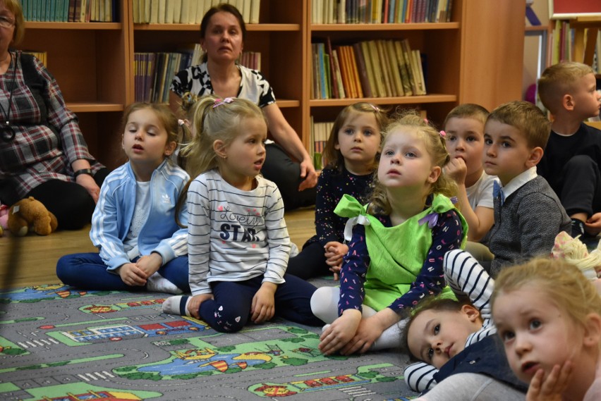 Chrzanów. Chrzanowska poetka Anna Cudak przybliżyła dzieciom swoją twórczość [ZDJĘCIA]