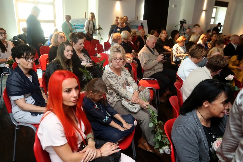 Wielka gala Kobieta Roku za nami. Danuta Szyksznian-Ossowska podwójną laureatką. Gratulujemy! [ZDJĘCIA, WIDEO]