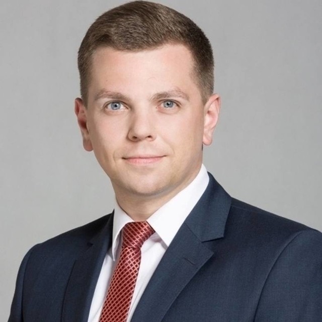 Jakub Kowalski zrezygnował ze stanowiska Szefa Kancelarii Senatu.