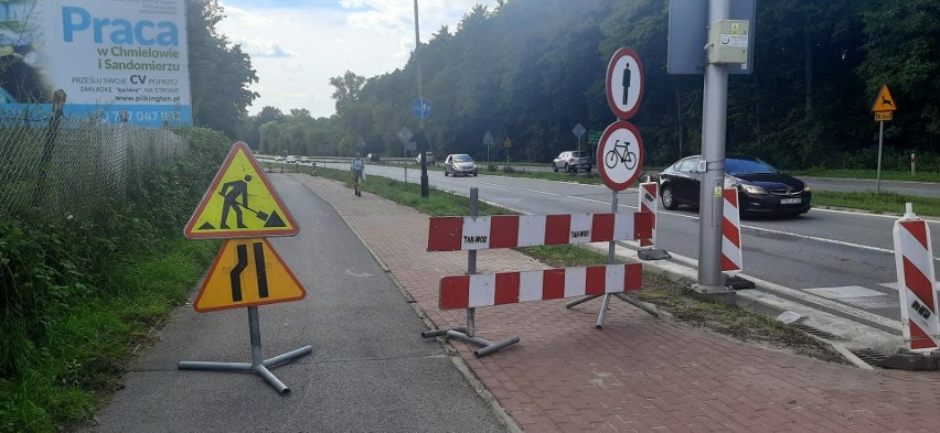 Spółka Rejon Dróg Miejskich remontuje drogę dla rowerów i...