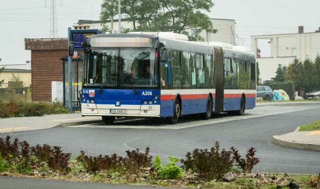 W związku z przebudową drogi powiatowej na odcinku Gądecz - Włóki autobusy linii 97 pojadą inaczej. Szczegóły w artykule.