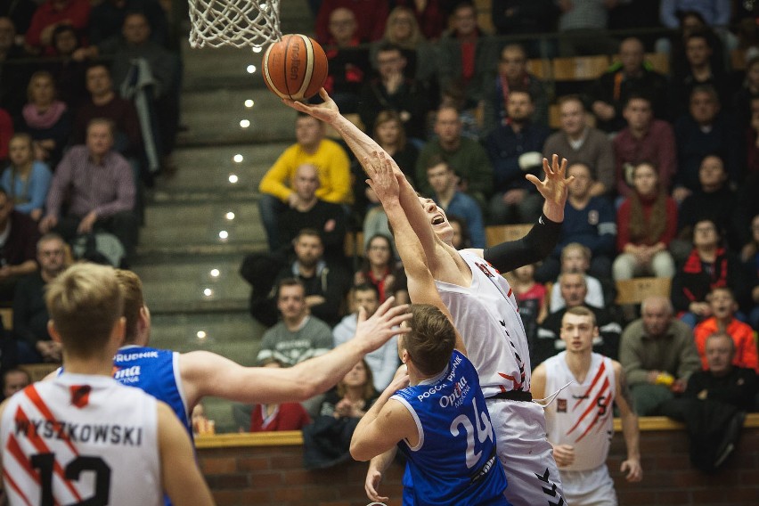 STK Czarni Słupsk - Pogoń Prudnik 67:59.