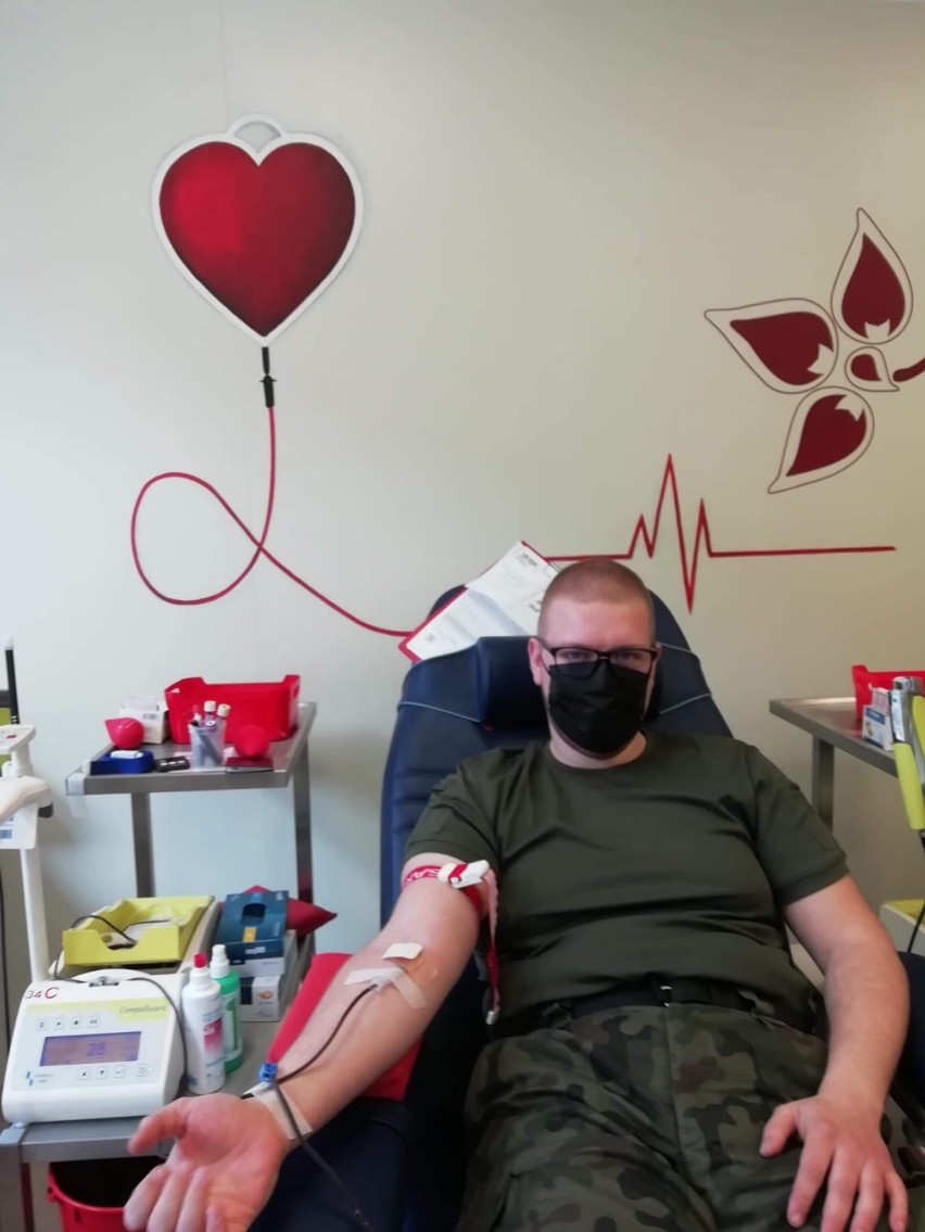 Żołnierze wielkopolskiej Obrony Terytorialnej oddają krew
