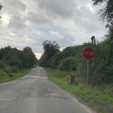 Zamieszanie ze znakami w gminie Głubczyce. Niepotrzebne od lat znaki stopu budzą kontrowersje. Mają zostać zlikwidowane