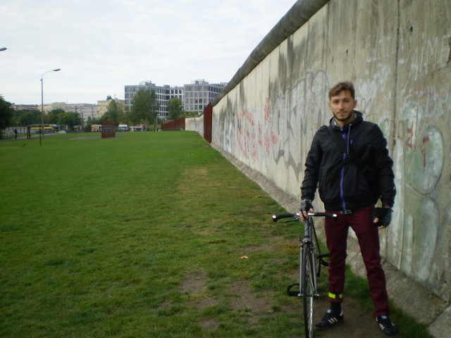 Michał Grząbka w Berlinie, od którego Poznań mógłby uczyć się rozwiązań dla rowerzystów