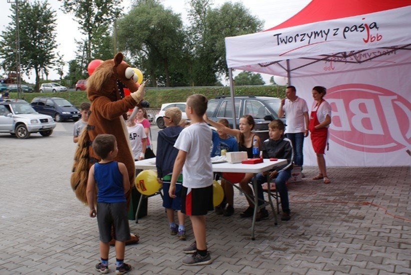 Sklep będzie  czynny od poniedziałku do soboty w godzinach...