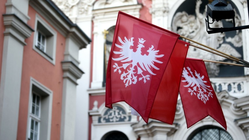 Flagi powstańcze dla mieszkańców Poznania.