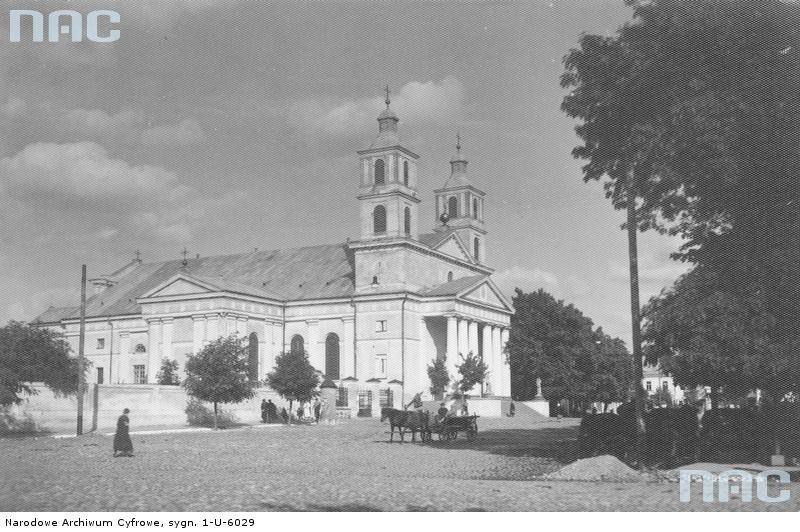 Kościół katedralny św. Aleksandra w Suwałkach, 1918 - 1939 r.