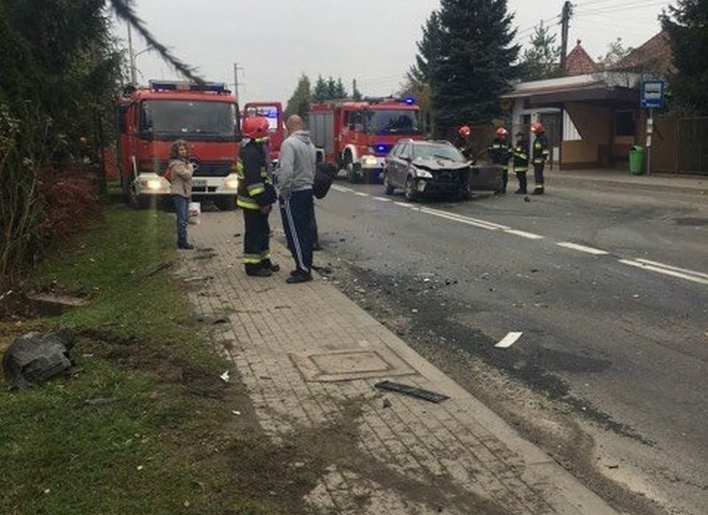 Wypadek pod Wrocławiem, jedna osoba ranna