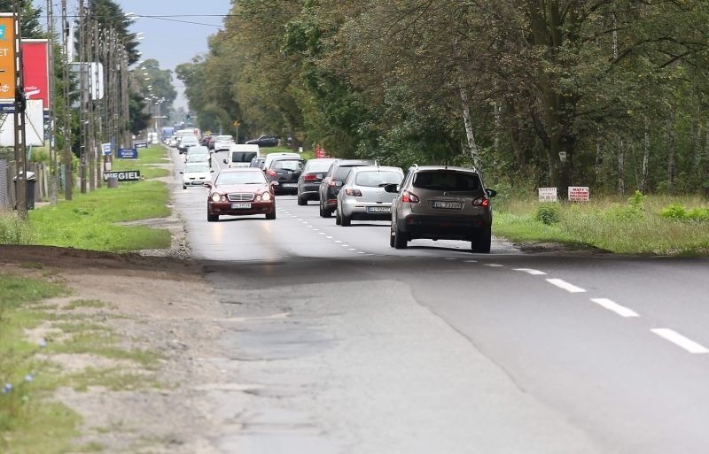 Wyremontowany zostanie odcinek ul. Rokicińskiej pomiędzy...