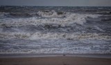 IMGW ostrzega przed wezbraniem wód na Bałtyku i Żuławach
