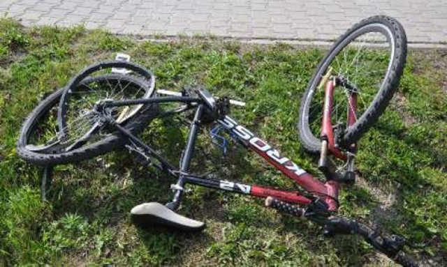 Potrącił 12-latka jadącego na rowerze i uciekł z miejsca wypadku. Miał 2,5 promila