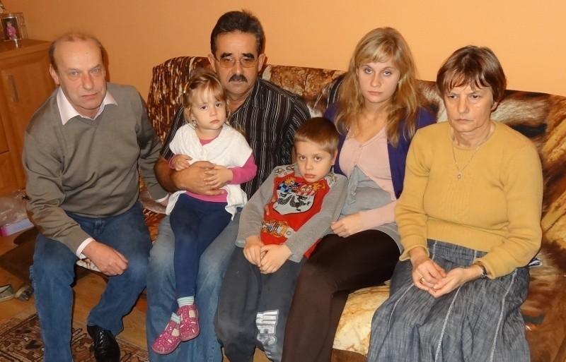 Rodzina Marcina Kasprzyka, który zginął w wybuchu gazociągu,...