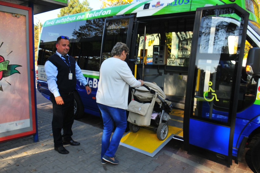 Kraków. Nowe autobusy do obsługi Tele-busa [ZDJĘCIA]