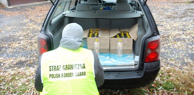 Mieszkanka Mysłowic przechowywała 126 litrów nielegalnego...