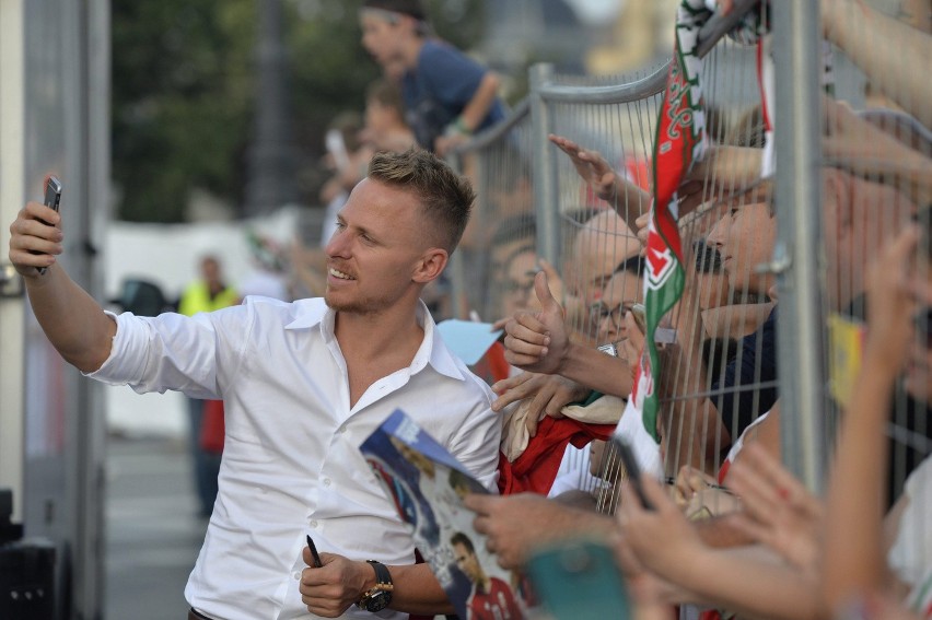 Kibice gorąco powitali reprezentację Węgier