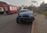 Groźna kraksa na Czyżowickiej w Wodzisławiu. W jednym z samochodów podróżowało trzyletnie dziecko. Oba auta nie nadają się do jazdy ZDJĘCIA