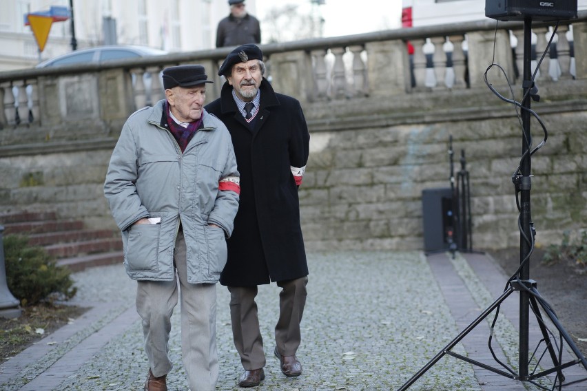 Pomnik Józsefa Antalla i Henryka Sławika stanął w Warszawie