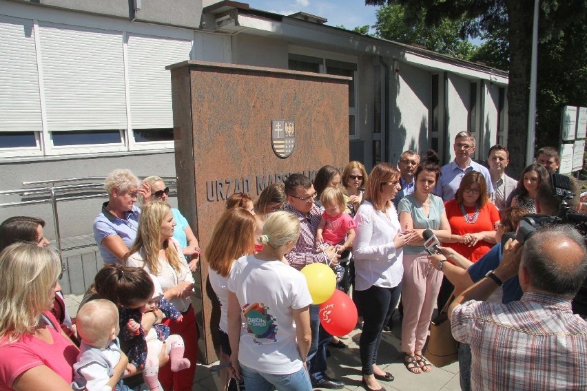 Specjalny pokój dla rodziców z dziećmi otwarty w Urzędzie Marszałkowskim [ZDJĘCIA]