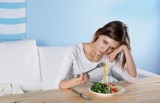 Co trzeba jeść, by być szczęśliwszym? NFZ proponuje dietę DASH, która poprawia nastrój i niweluje apatię