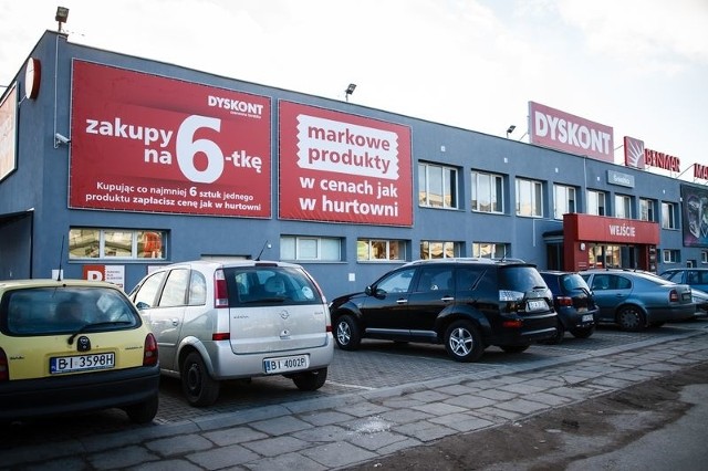 Pierwszy w Białymstoku sklep sieci Dyskont Czerwona Torebka