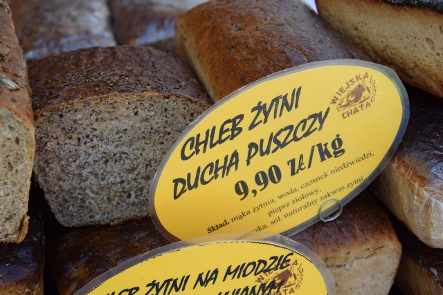 Chleb żytni ducha puszczy, m.in. z czarnuszką, czosnkiem niedźwiedzim i pieprzem ziołowym za 9,90 zł za kg