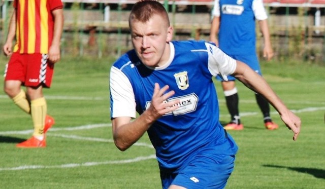 Krystian Rzepa, strzelił dwa gole dla Olimpii Pogoni Staszów w meczu z Lubrzanką Kajetanów.