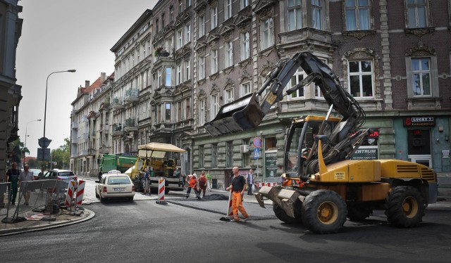 Plac Świętego Maciej, skrzyżowanie z ul. Łokietka