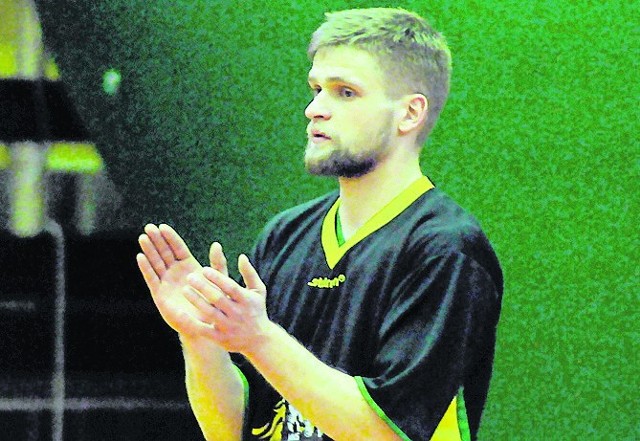 Kapitan zespołu Jakub Stanios podkreśla, że Siarka musi wygrać sobotnie spotkanie z Biofarmem Basket Poznań