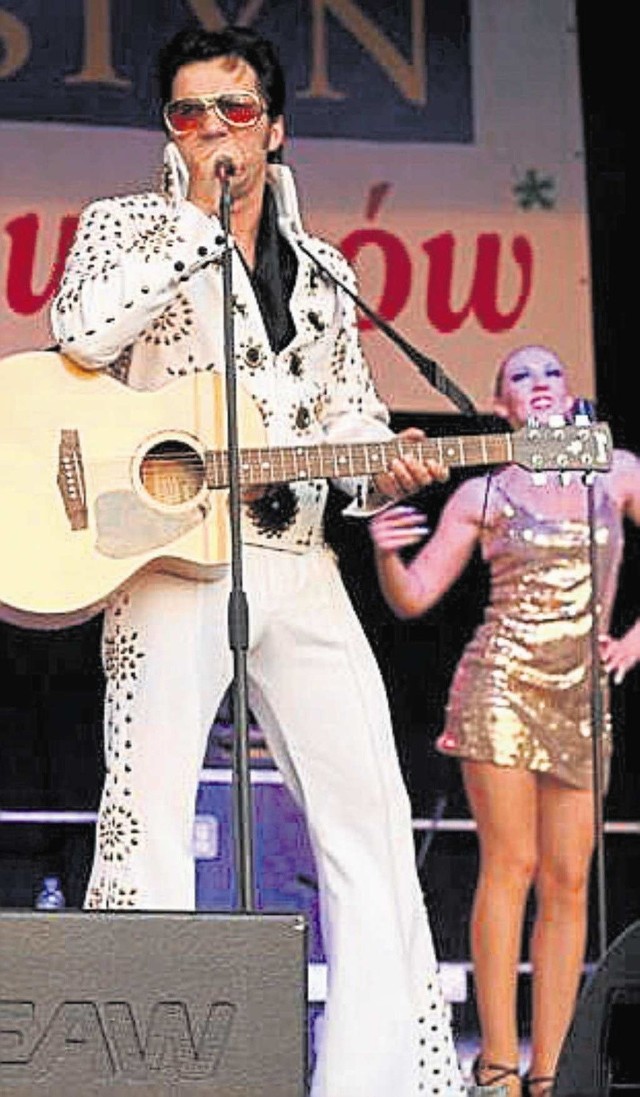 Rok temu wystąpił Elvis Presley